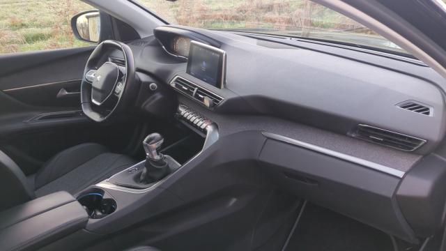 Peugeot 3008 image 8