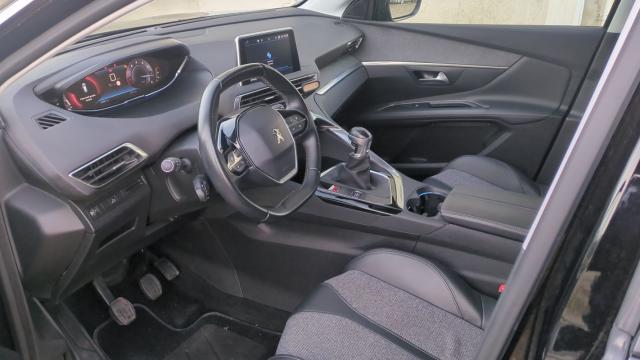 Peugeot 3008 image 5