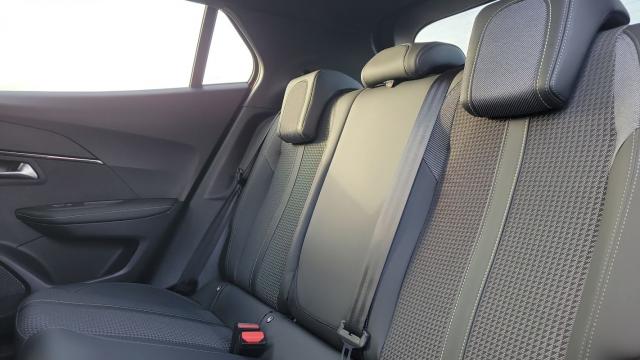 Peugeot 2008 image 5