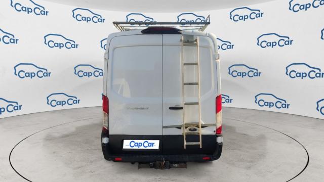 Ford Transit image 7