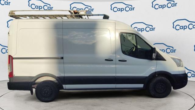 Ford Transit image 8