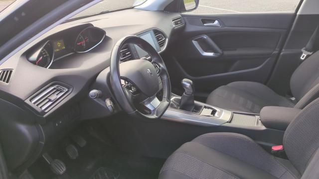 Peugeot 308 image 4