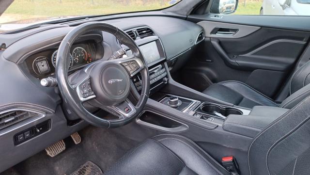 Jaguar F-Pace image 7