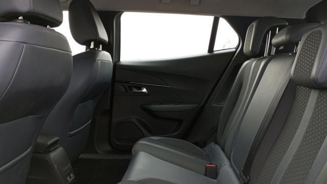 Peugeot 2008 image 4