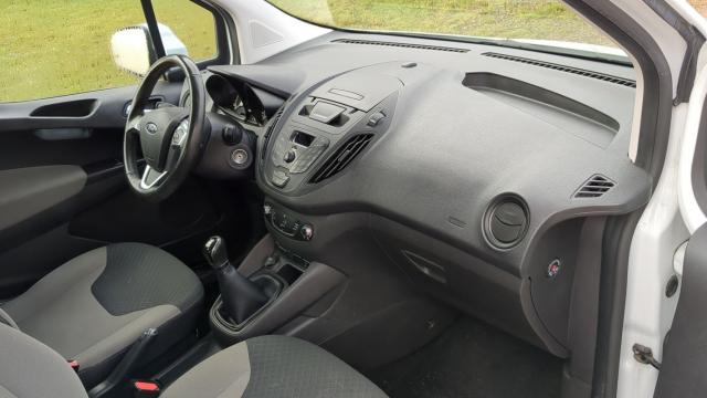 Ford Tourneo image 9