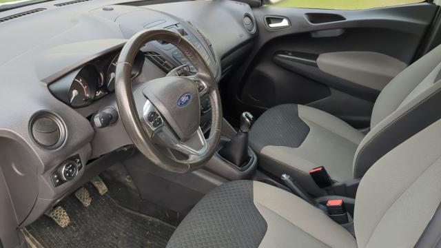 Ford Tourneo image 4