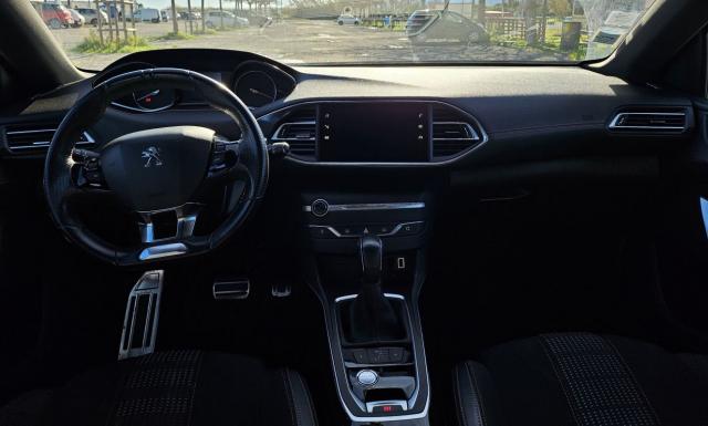 Peugeot 308 image 9