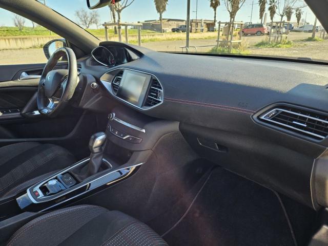 Peugeot 308 image 8