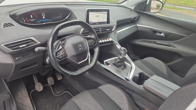 Peugeot 3008 image 4