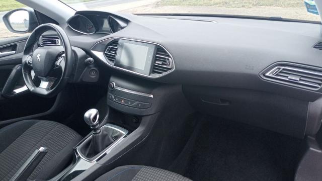 Peugeot 308 Sw image 6