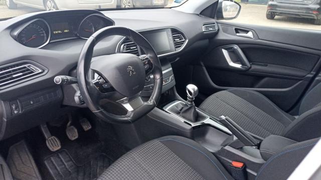 Peugeot 308 Sw image 2