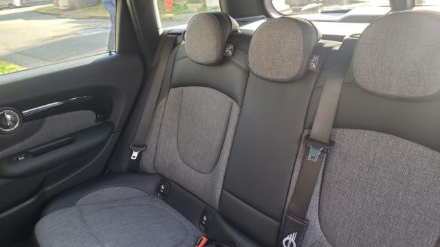 Mini Clubman image 1