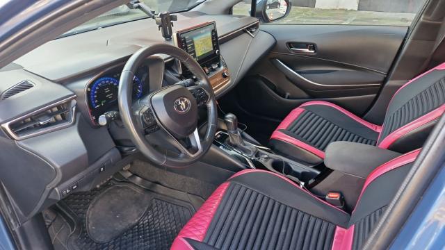 Toyota Corolla Touring Sports image 4
