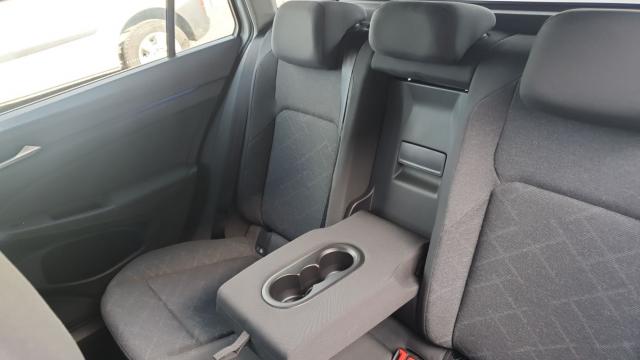 Volkswagen Golf Sw image 9