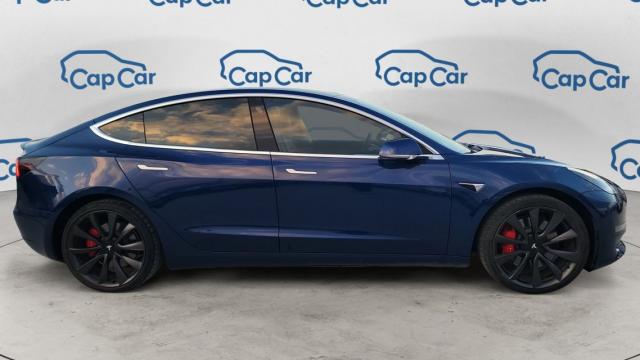 Tesla Model 3 image 9