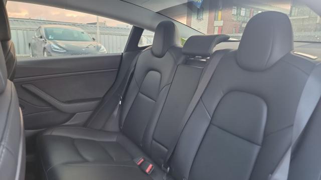 Tesla Model 3 image 2