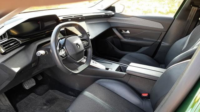 Peugeot 308 image 6