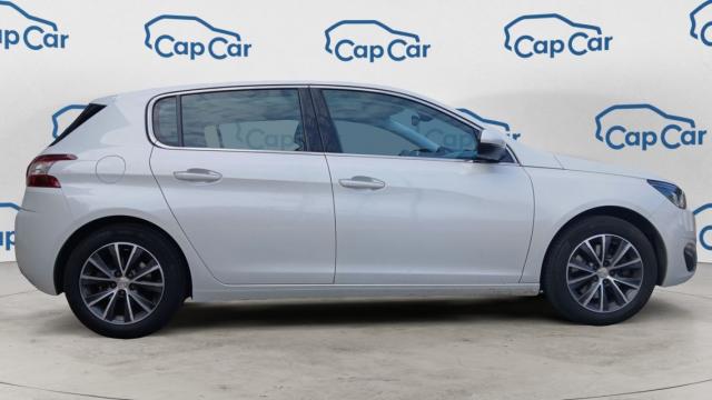 Peugeot 308 image 1