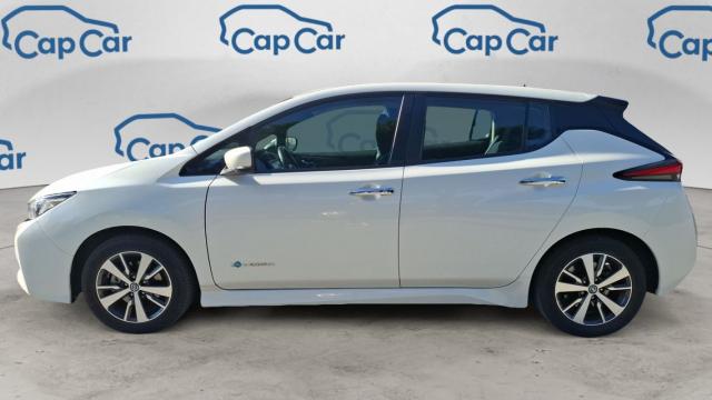 Nissan Leaf image 1