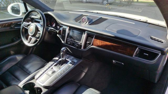 Porsche Macan image 4