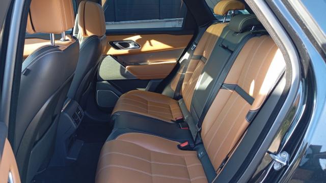Land Rover Range Rover Velar image 9