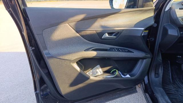 Peugeot 3008 image 6