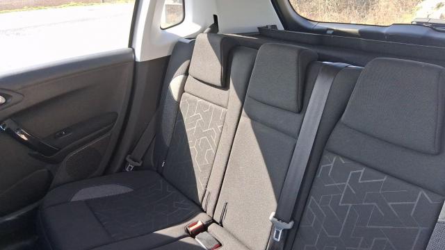 Peugeot 2008 image 6