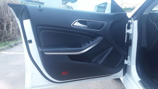 Mercedes Benz Cla Shooting Brake image 2