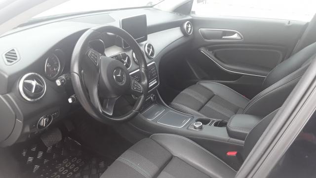 Mercedes Benz Cla Shooting Brake image 6