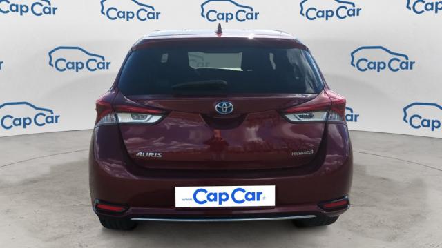 Toyota Auris image 3