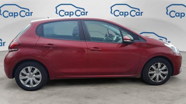 Peugeot 208 image 8