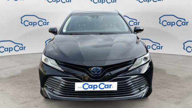 Toyota Camry image 6