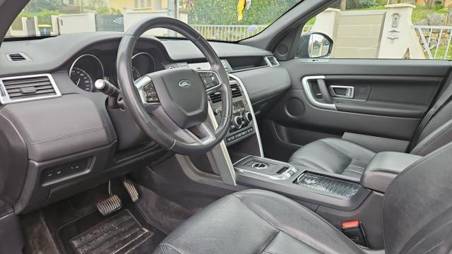 Land Rover Discovery Sport image 9