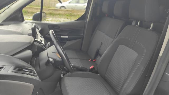 Ford Transit Connect image 8