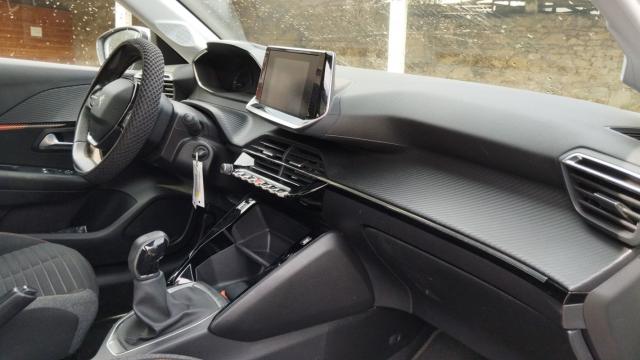 Peugeot 208 image 5
