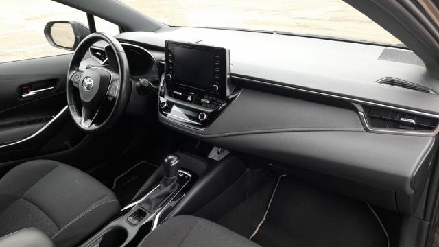 Toyota Corolla image 6
