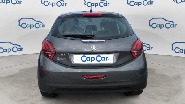 Peugeot 208 image 9