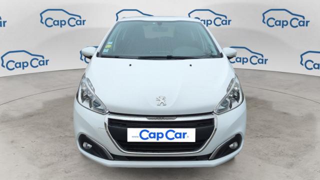 Peugeot 208 image 6