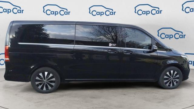 Mercedes Benz Eqv image 7