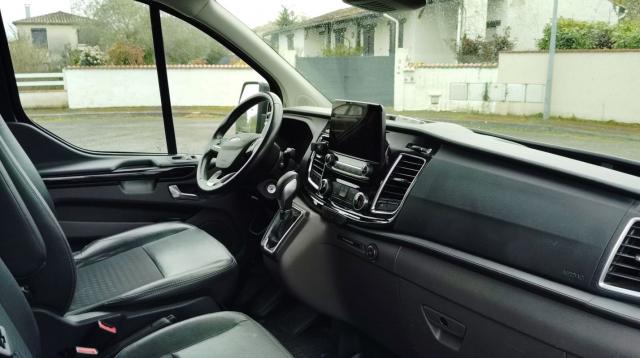 Ford Transit Custom image 9