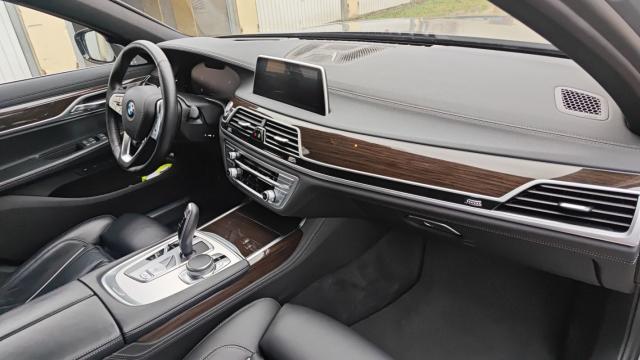 Bmw Série 7 image 3