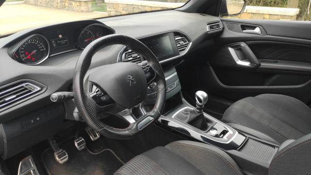 Peugeot 308 image 6