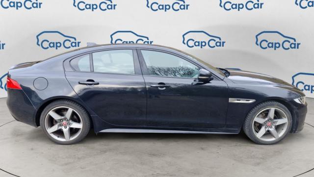 Jaguar Xe image 3