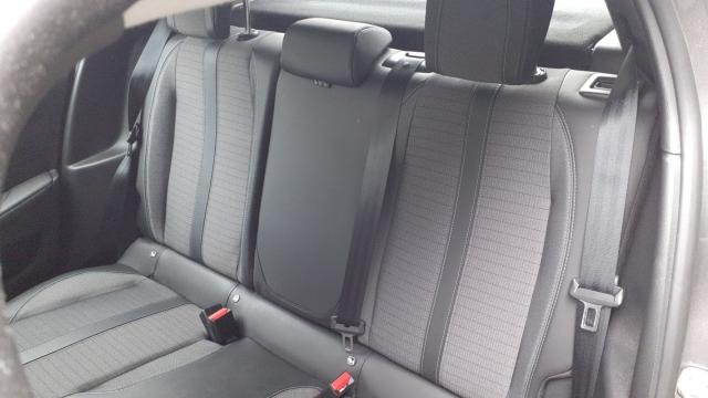 Peugeot 208 image 2