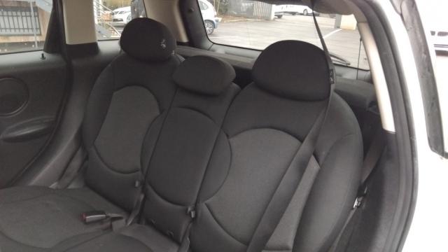 Mini Countryman image 2