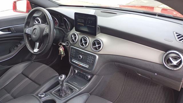 Mercedes Benz Classe Cla image 8