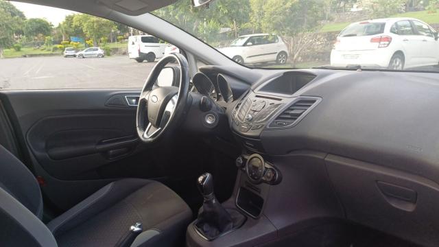 Ford Fiesta image 5