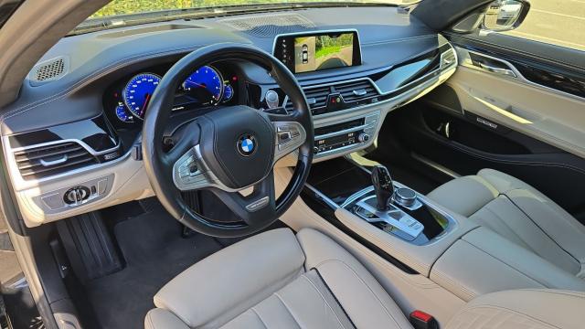 Bmw Série 7 image 2