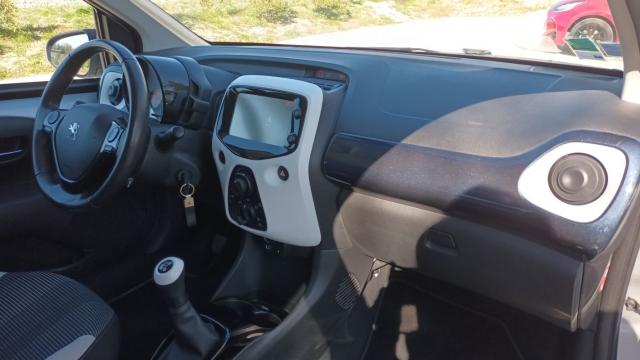 Peugeot 108 image 9