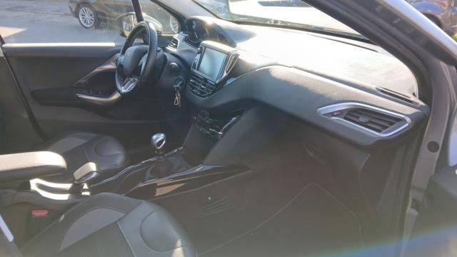 Peugeot 2008 image 9